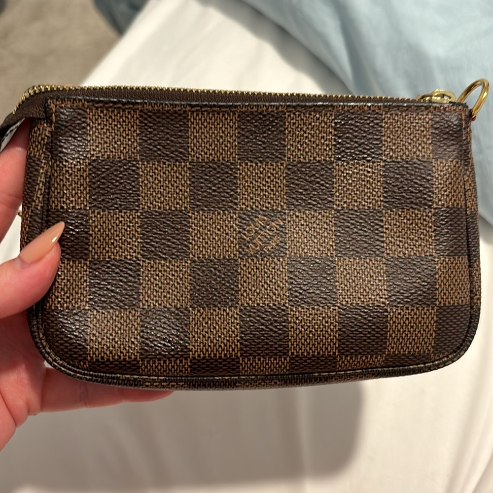 Louis Vuitton Mini Pochette Damier Ebene